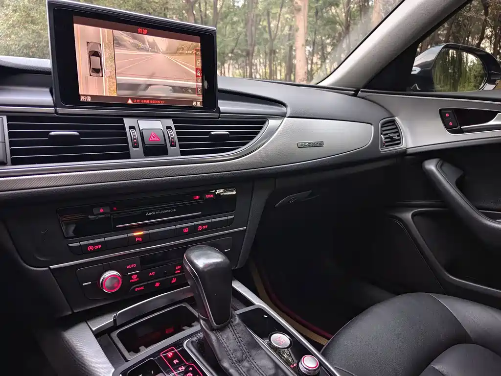 Audi A6L — миниатюра 13