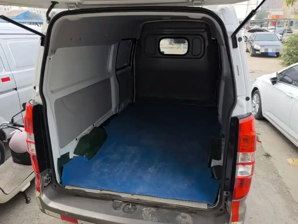 Jinbei Hiace X30L — миниатюра 19