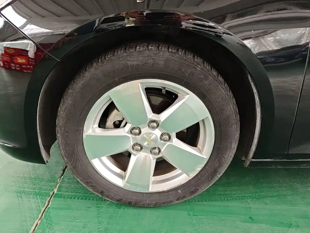 Chevrolet Malibu — миниатюра 23