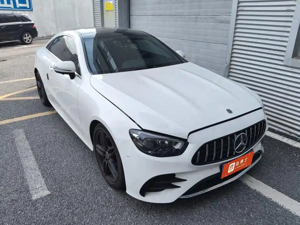 Mercedes-Benz E-Class (Import) — миниатюра 7