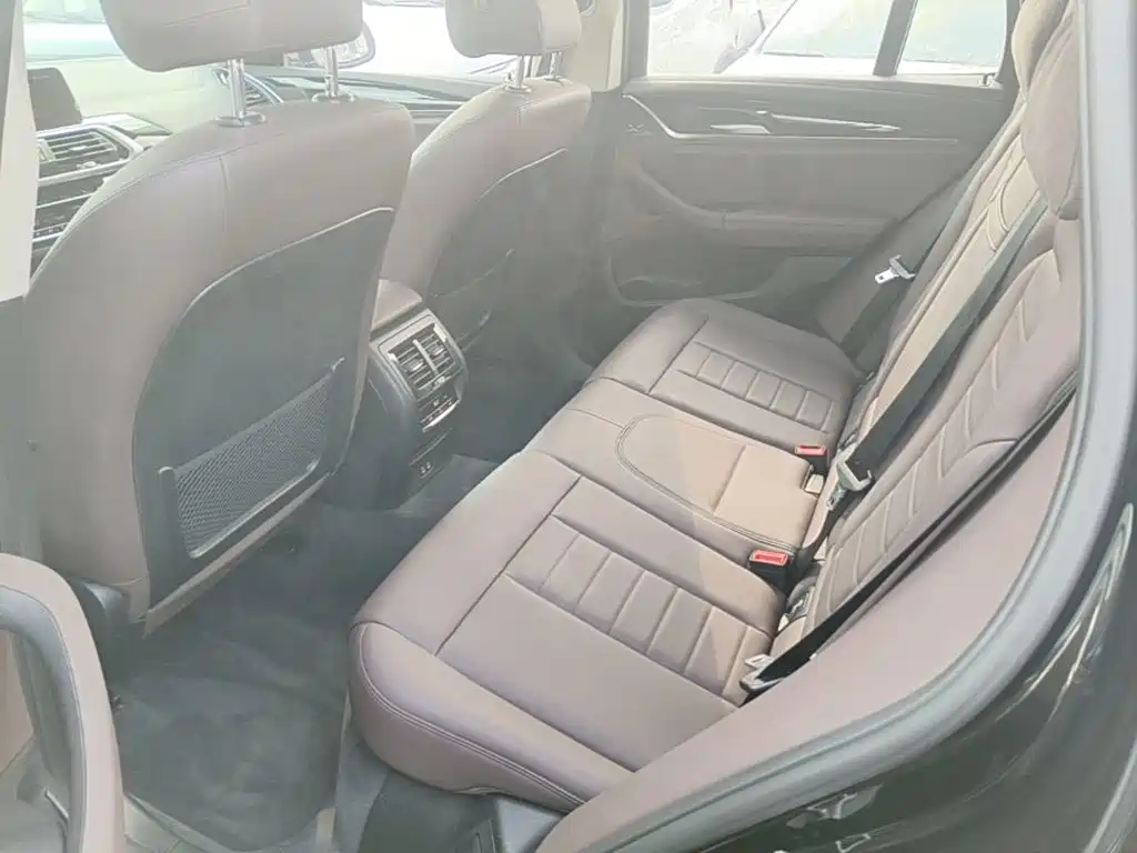 BMW X3 — миниатюра 17
