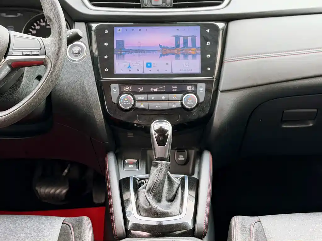Nissan Qashqai — миниатюра 16