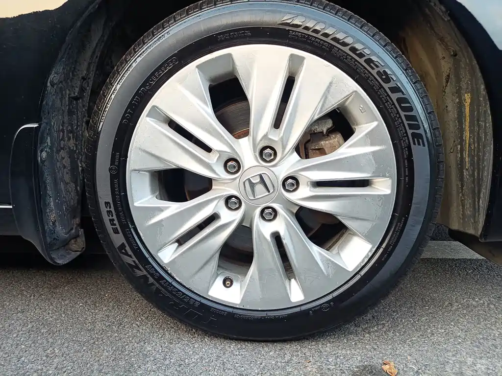 Honda Spirior — миниатюра 18