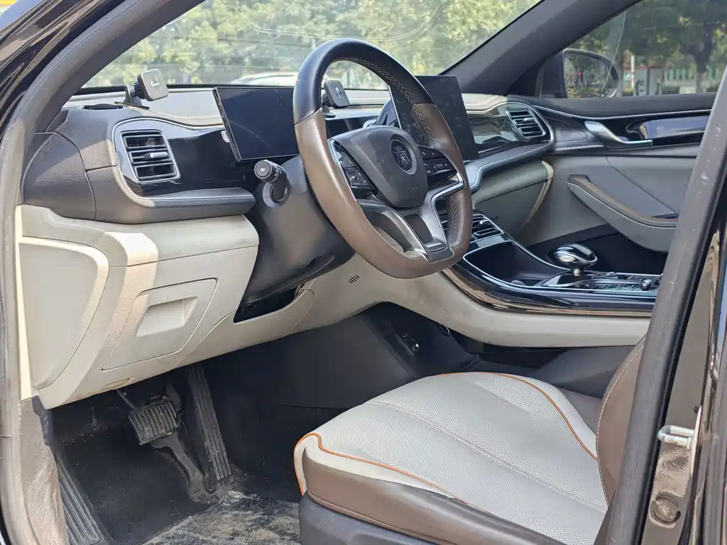 BYD Qin PLUS — миниатюра 8