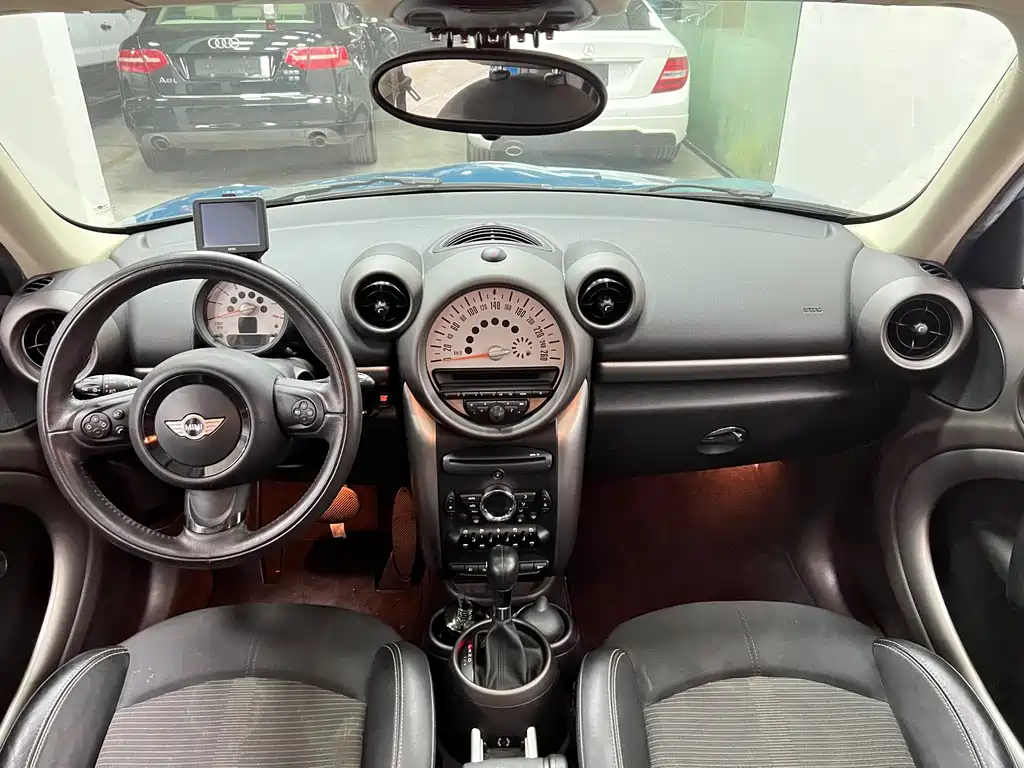MINI Mini — миниатюра 9