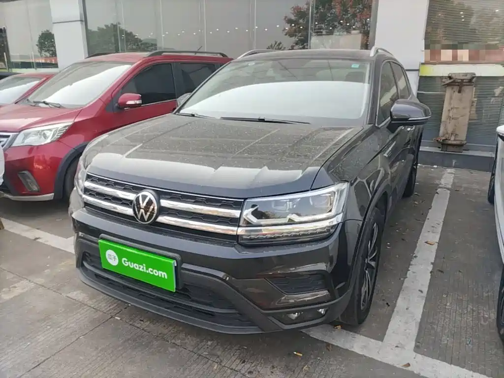 Volkswagen Tharu