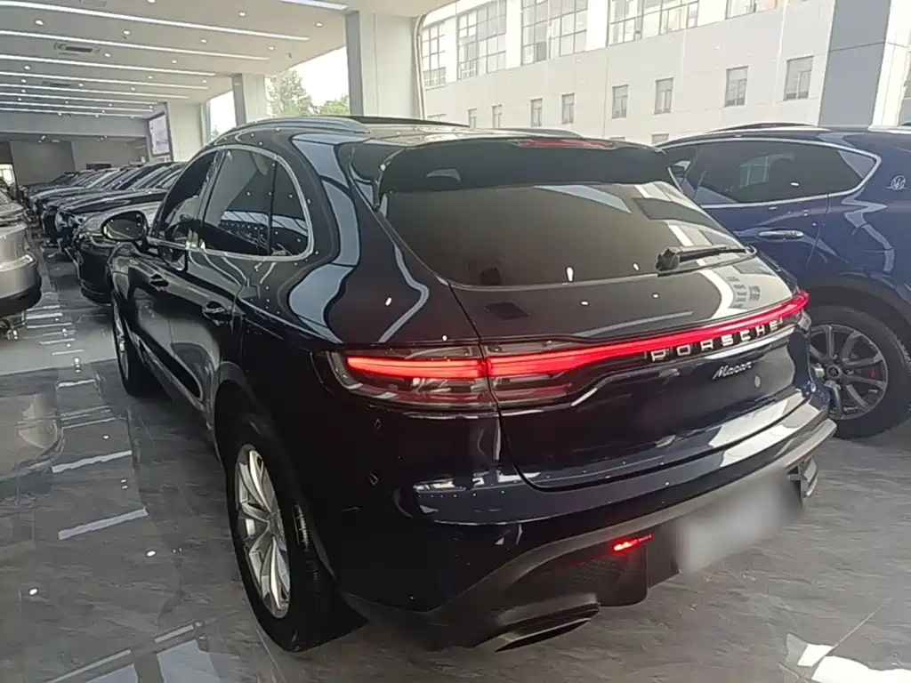 Porsche Macan — миниатюра 5