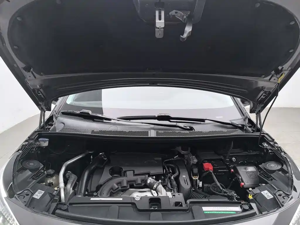 Peugeot 4008 — миниатюра 6