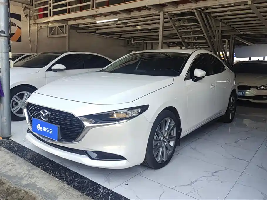Mazda 3 Axela 2023 2.0L Auto Quality Elegant Edition
