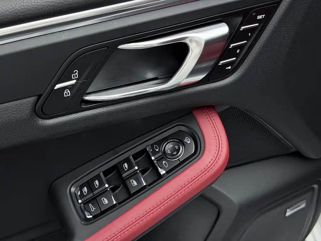 Porsche Macan — миниатюра 35
