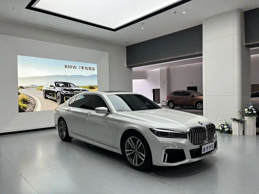 BMW 7 Series — миниатюра 3