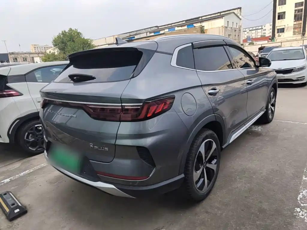 BYD PLUS New Energy — миниатюра 7