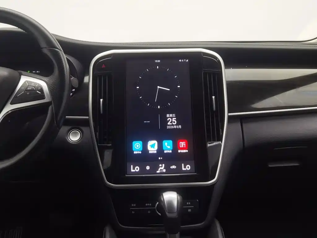BYD MAX — миниатюра 12