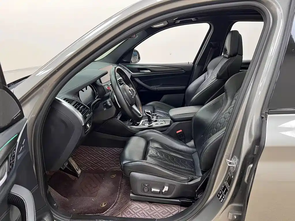 BMW X3 M — миниатюра 16