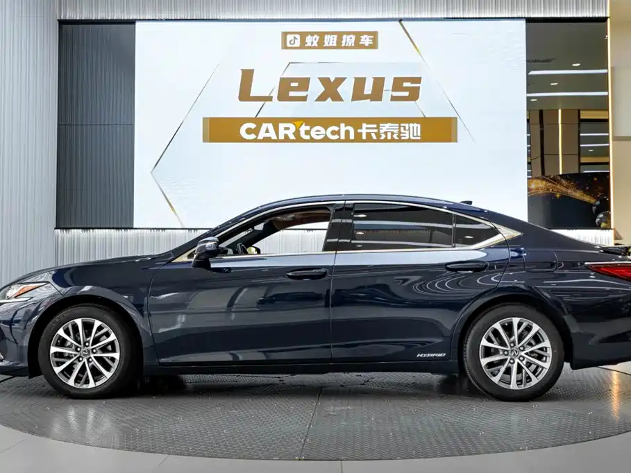 Lexus ES — миниатюра 3