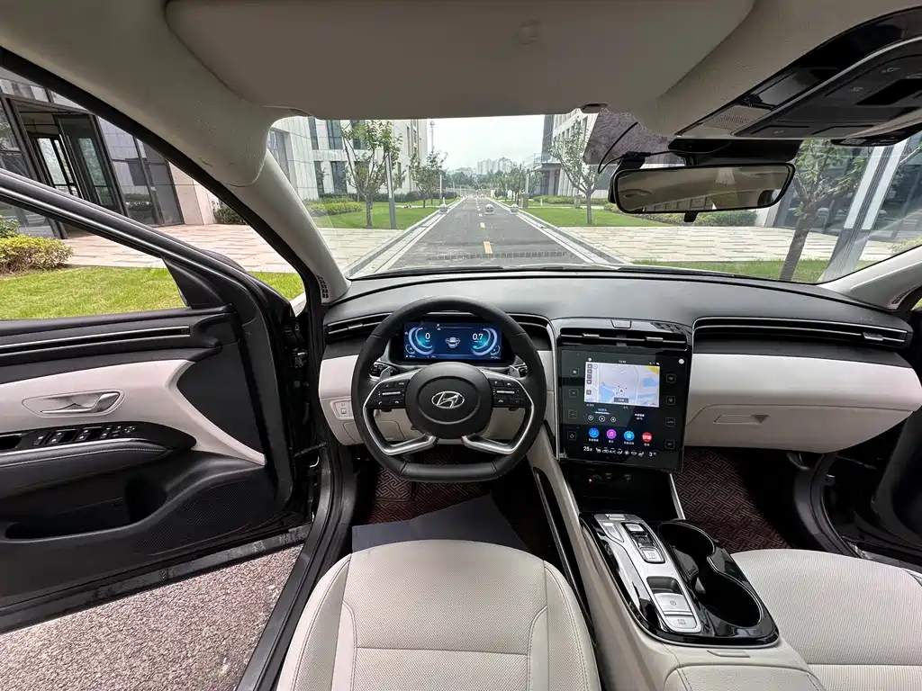 Hyundai Tucson — миниатюра 16