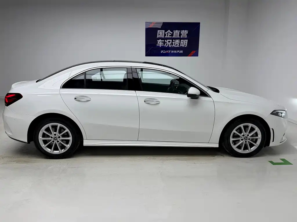 Mercedes-Benz A-Class — миниатюра 7