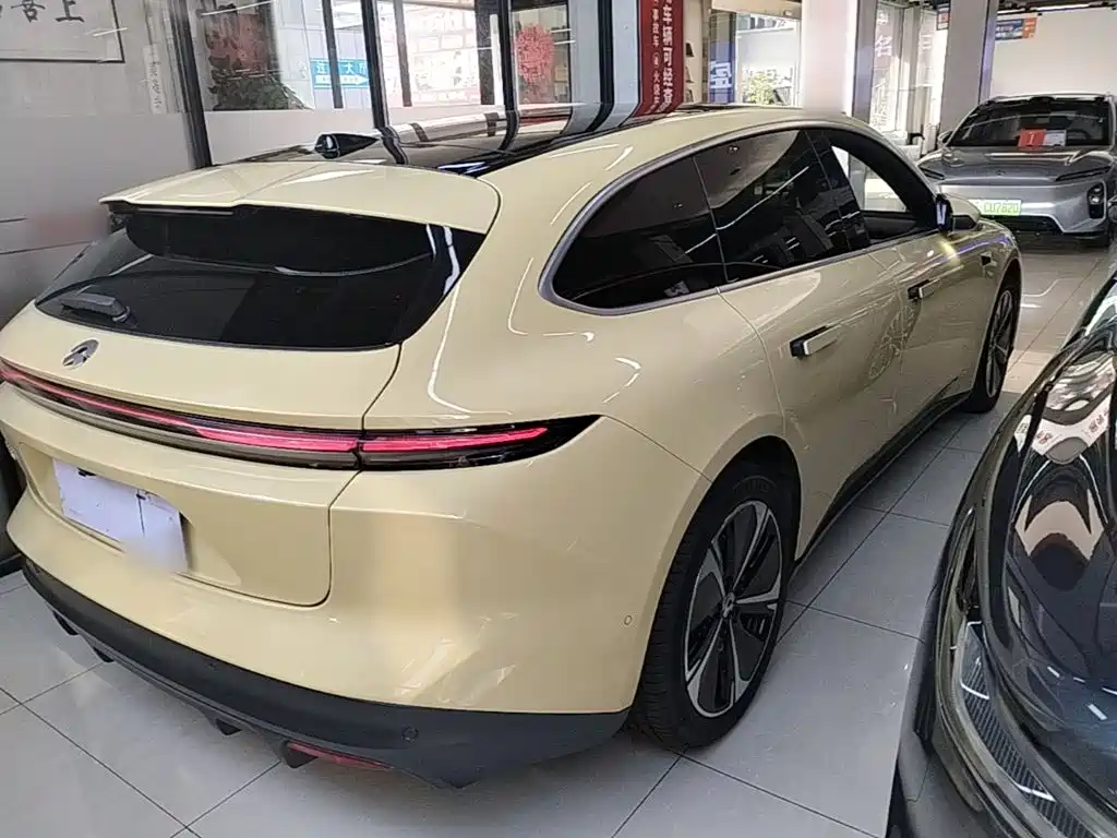 NIO ET5T — миниатюра 7