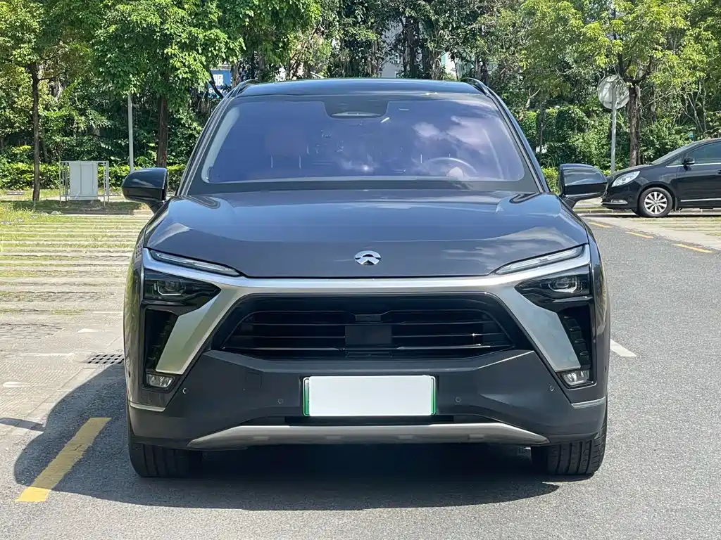 NIO ES8 — миниатюра 2