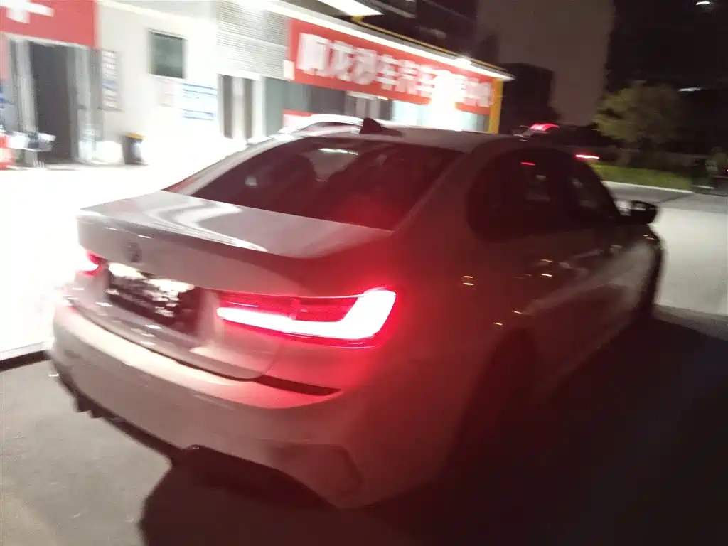 BMW 3 Series — миниатюра 7