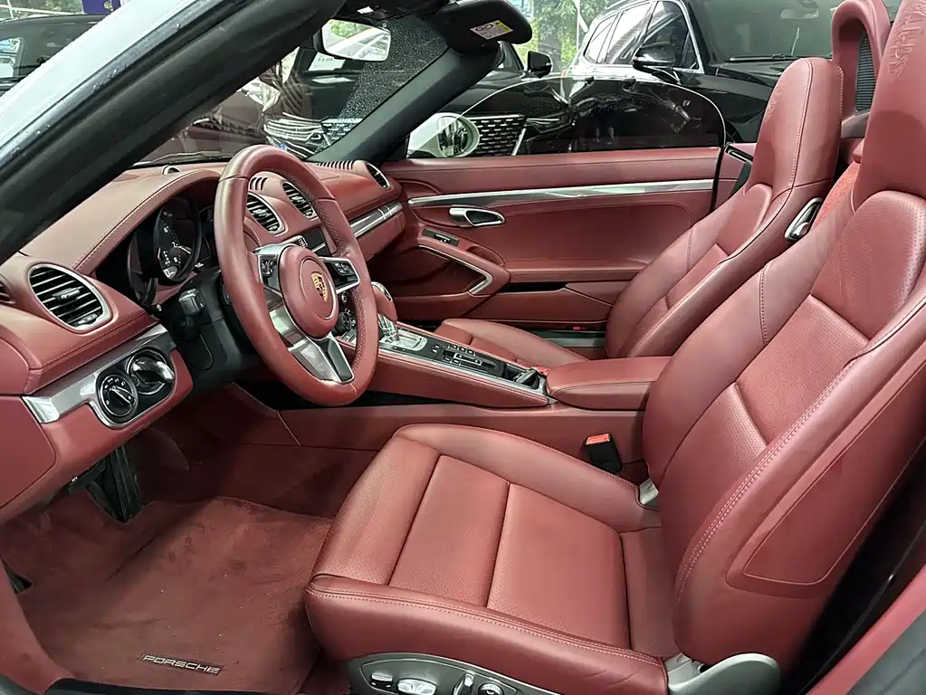 Porsche 718 2016 Boxster 2.0T