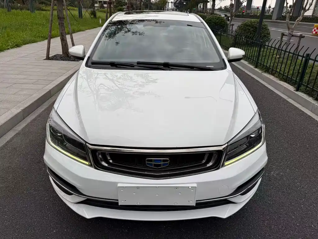 Geely Emgrand — миниатюра 2