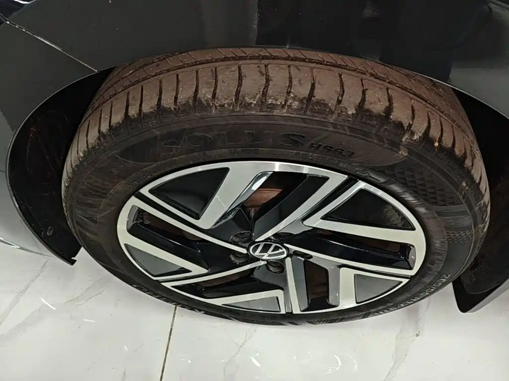 Volkswagen Sagitar — миниатюра 23