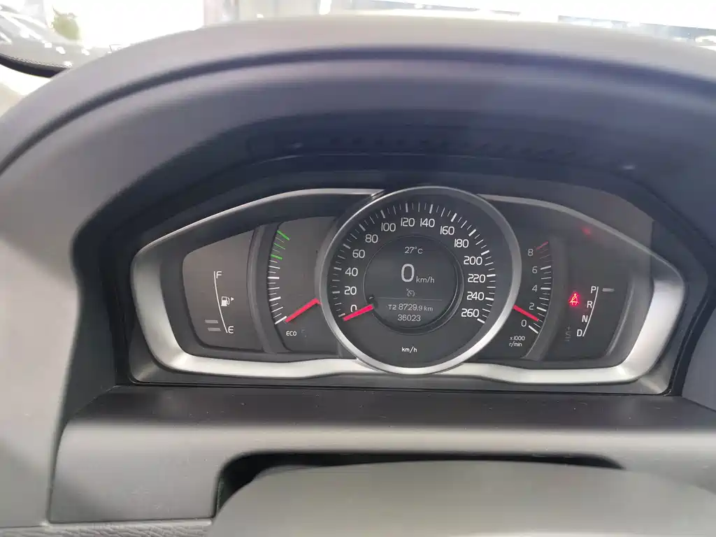 Volvo XC60 — миниатюра 8