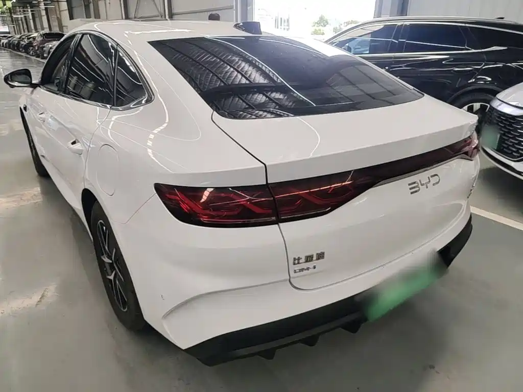 BYD Qin L L 2025 DM-i Smart Drive 120KM Lead
