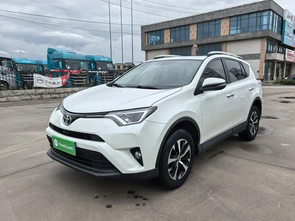 Toyota RAV4 2017