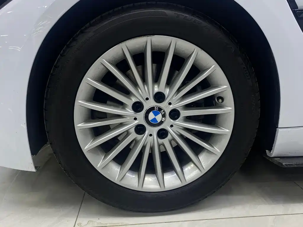 BMW 3 Series 3 2014 320Li Fashion