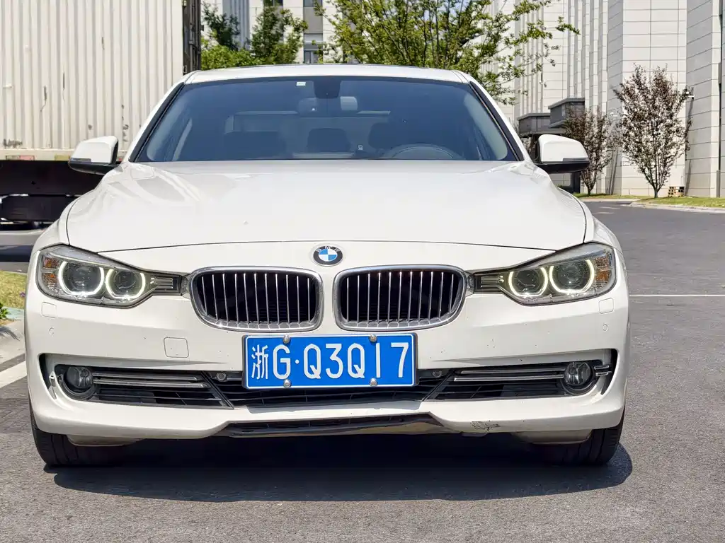 BMW 3 Series — миниатюра 5