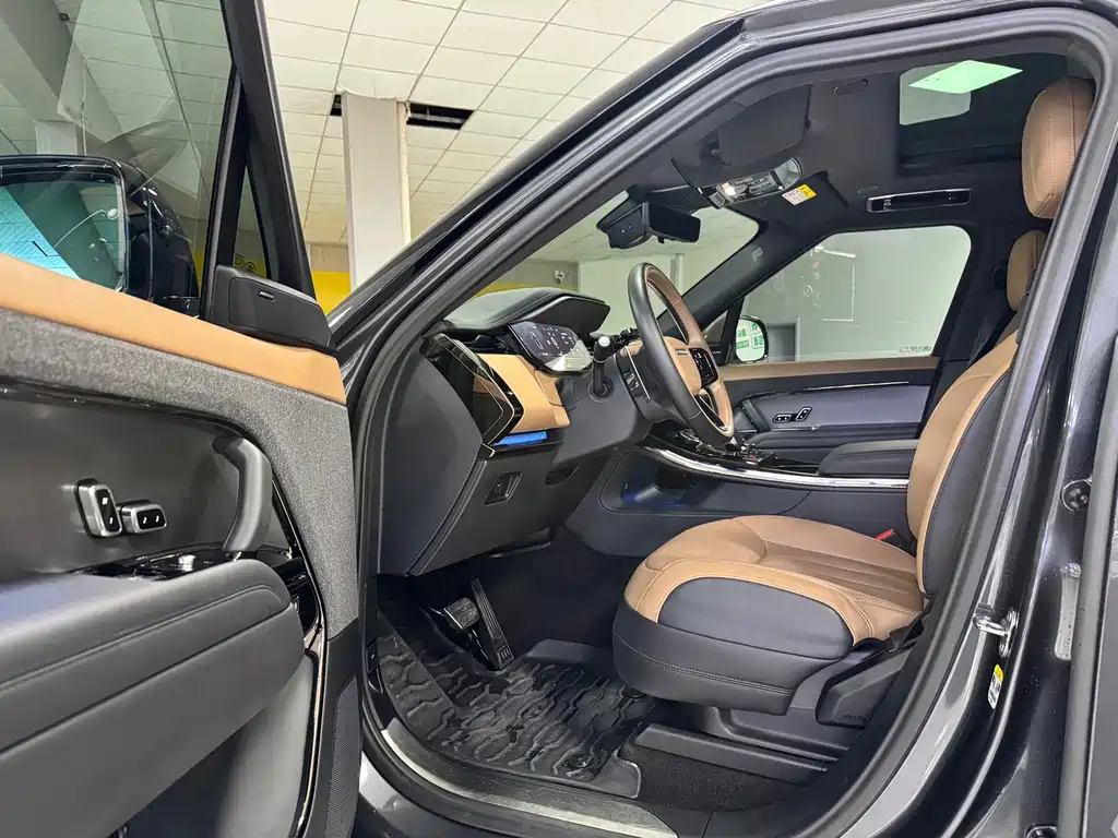 Land Rover Sport — миниатюра 4