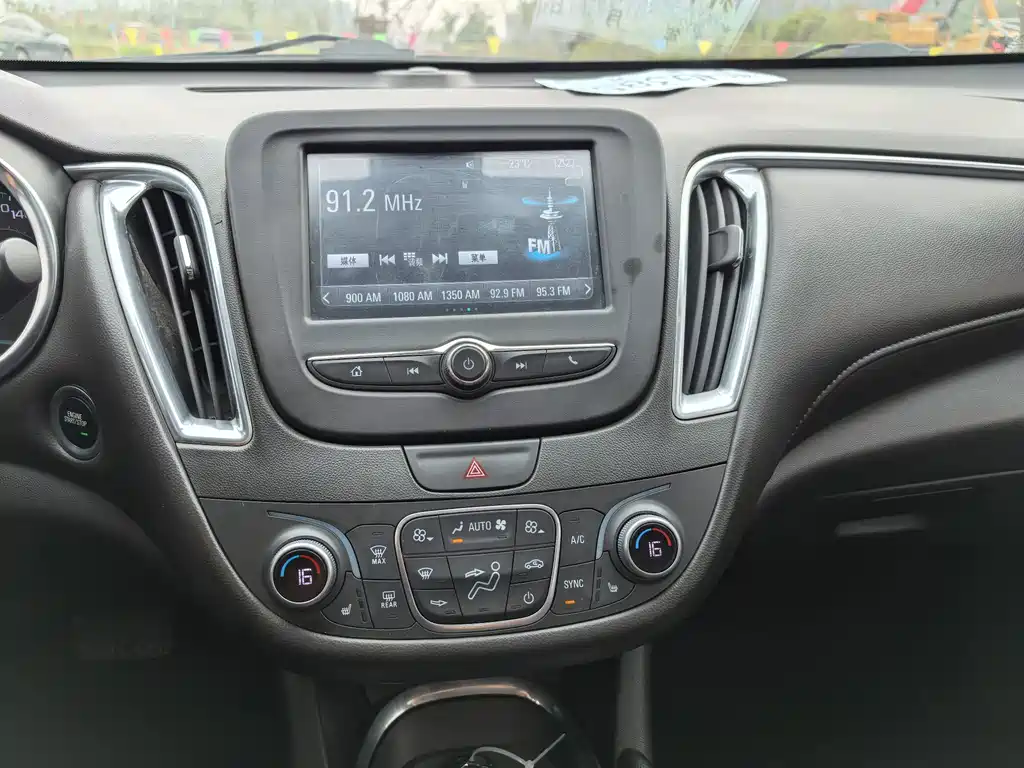 Chevrolet Malibu XL — миниатюра 9