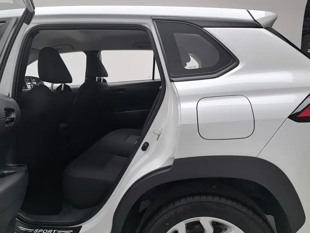 Toyota Frontlander — миниатюра 15