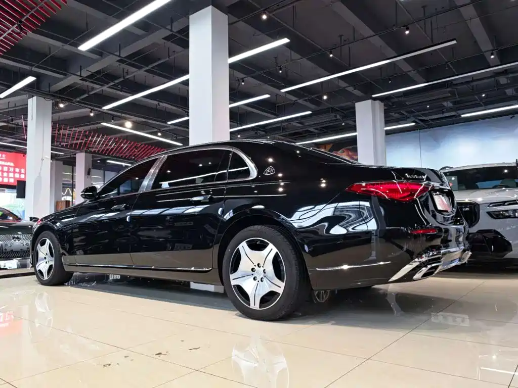 Mercedes-Benz S-Class — миниатюра 9