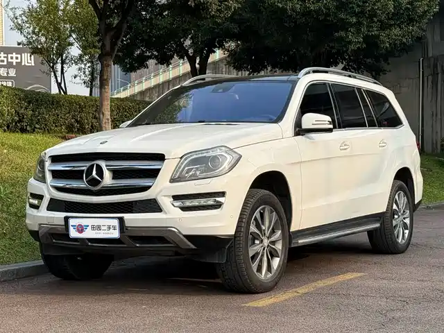 MERCEDES-BENZ GL CLASS 2017