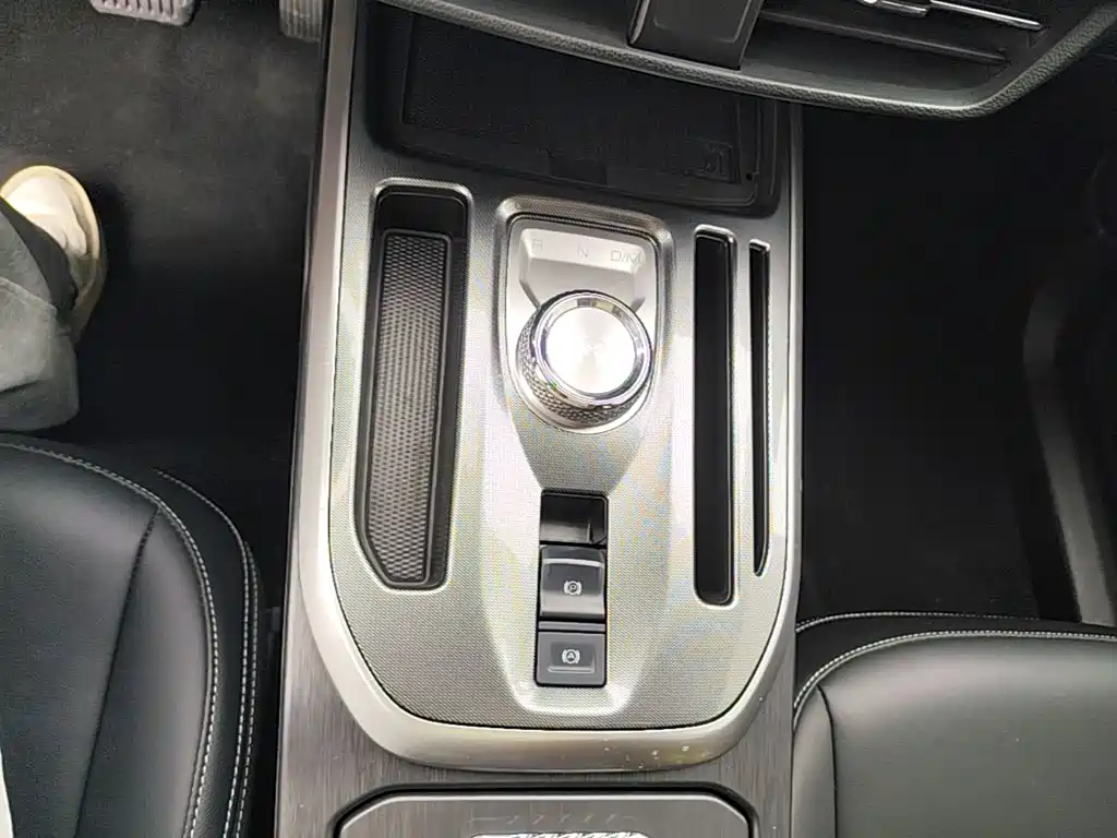 Haval Chulian — миниатюра 14