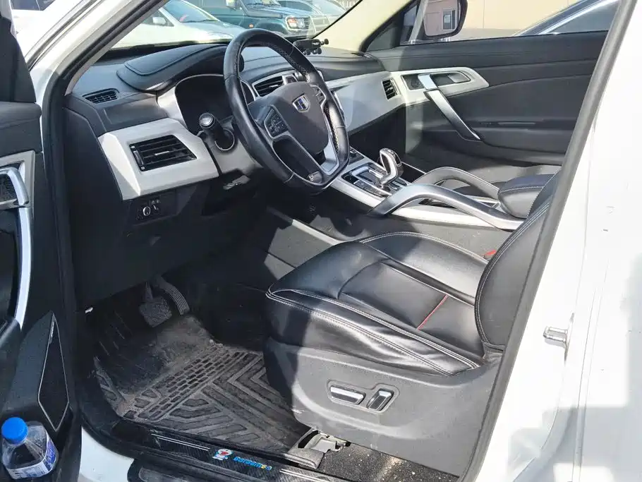 Geely Boyue — миниатюра 9