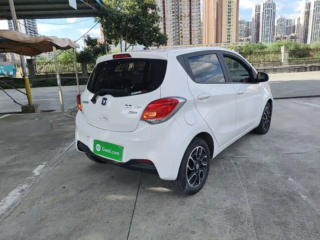 Changan BenBen — миниатюра 7
