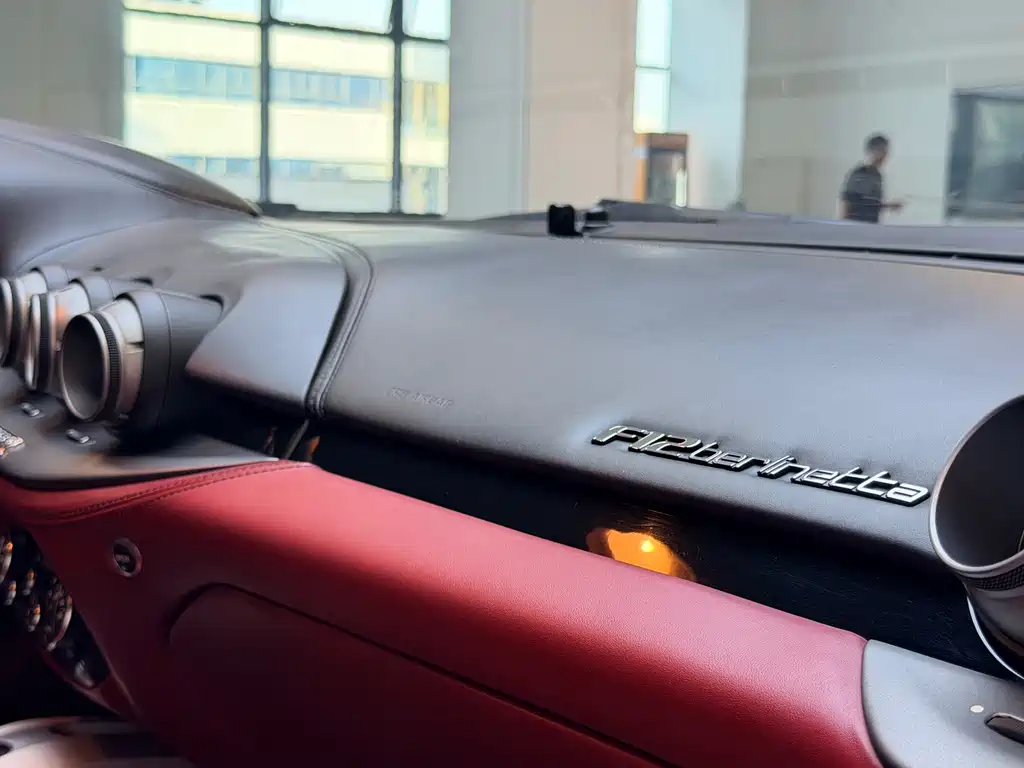 Ferrari F12berlinetta — миниатюра 13