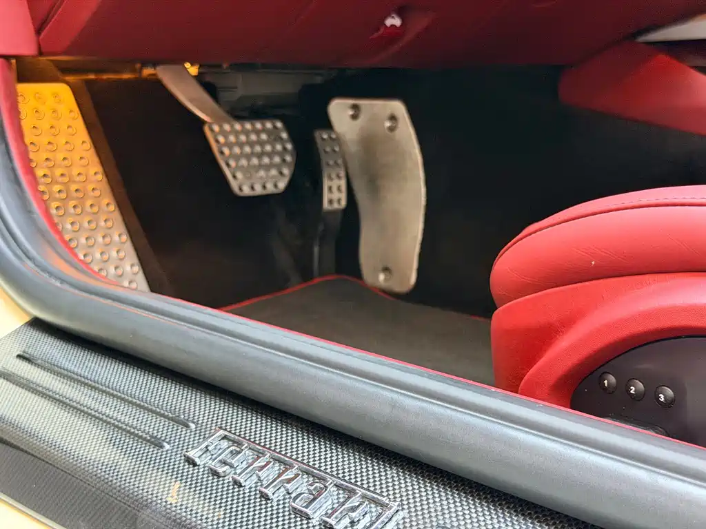 Ferrari F12berlinetta — миниатюра 20