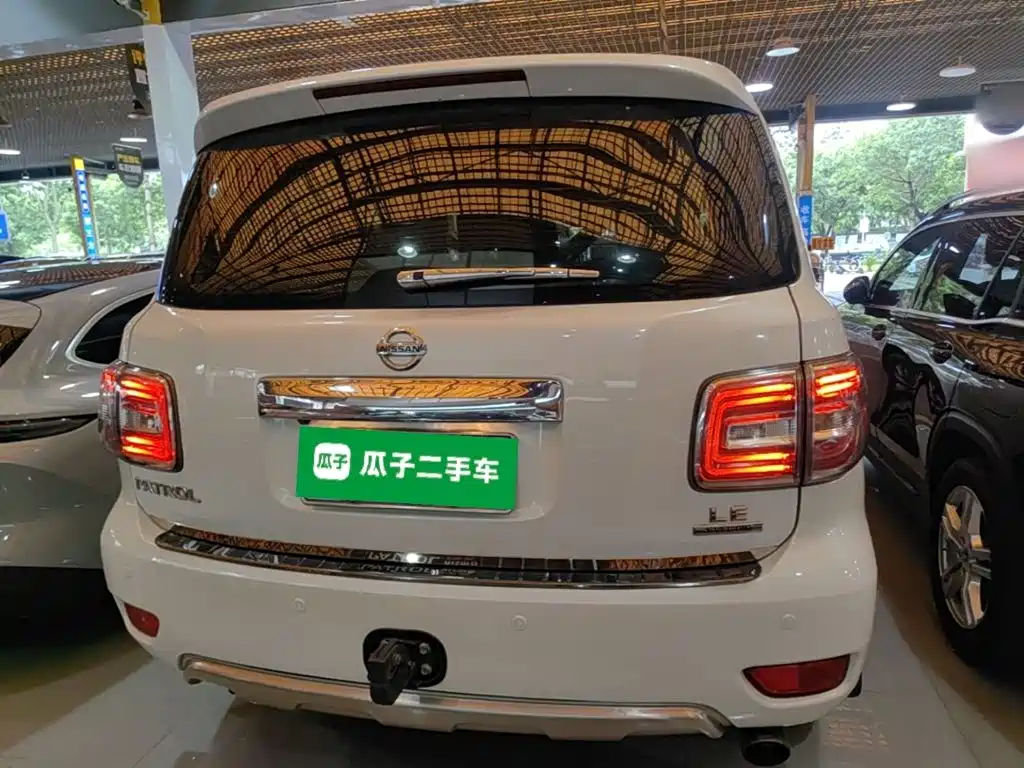 Nissan Patrol 2017 5.6L