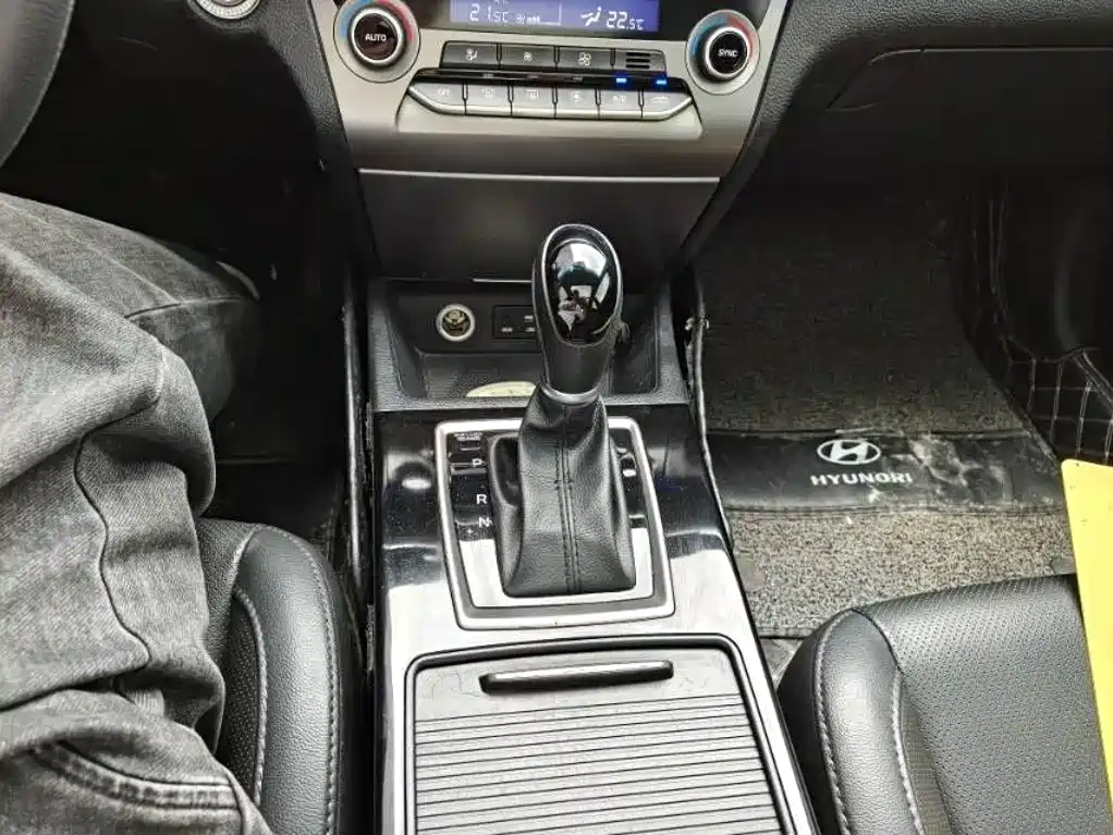 Hyundai Mistra — миниатюра 16