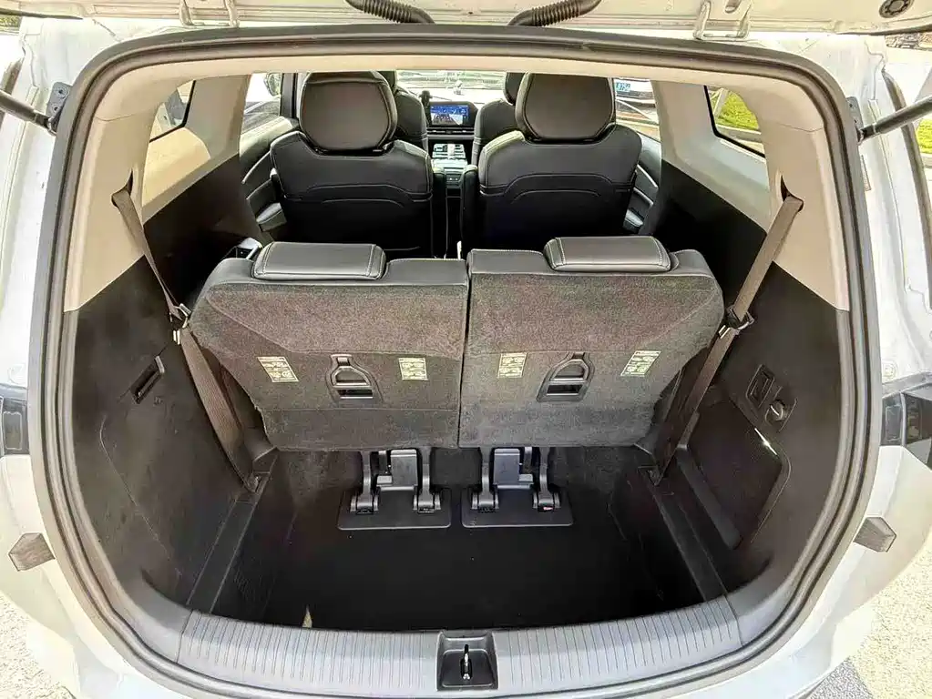 Wuling Victory — миниатюра 6