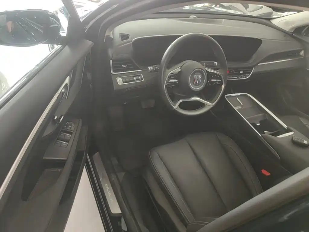Buick LaCrosse — миниатюра 16