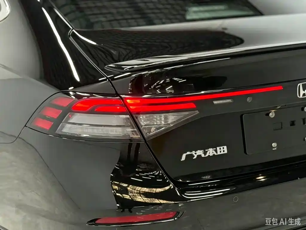 Honda Accord — миниатюра 8