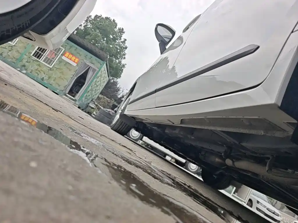 Wuling Jiachen — миниатюра 22