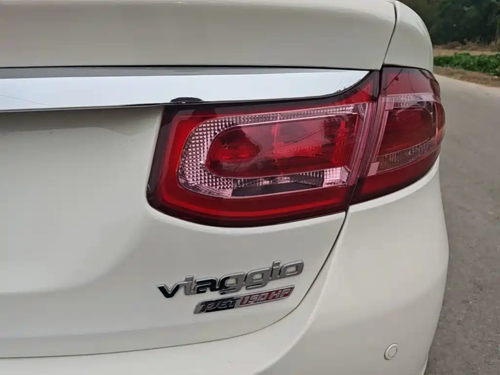 Fiat Viaggio — миниатюра 8