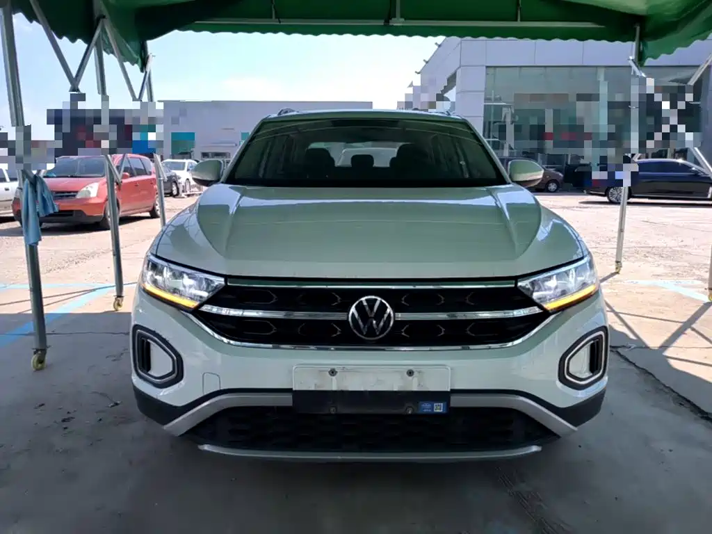 Volkswagen T-Roc — миниатюра 3